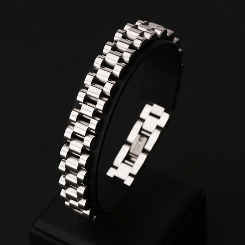 1511763629 thumbnail