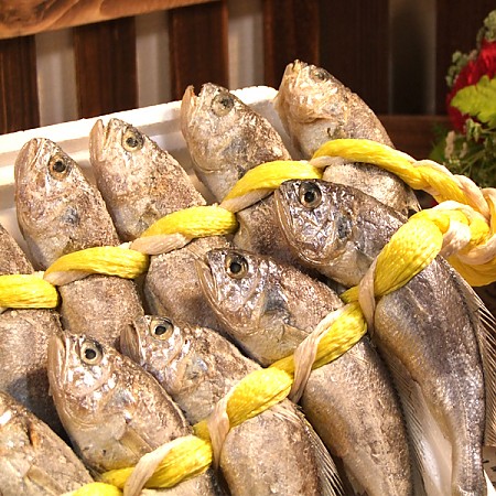 1555550860 thumbnail