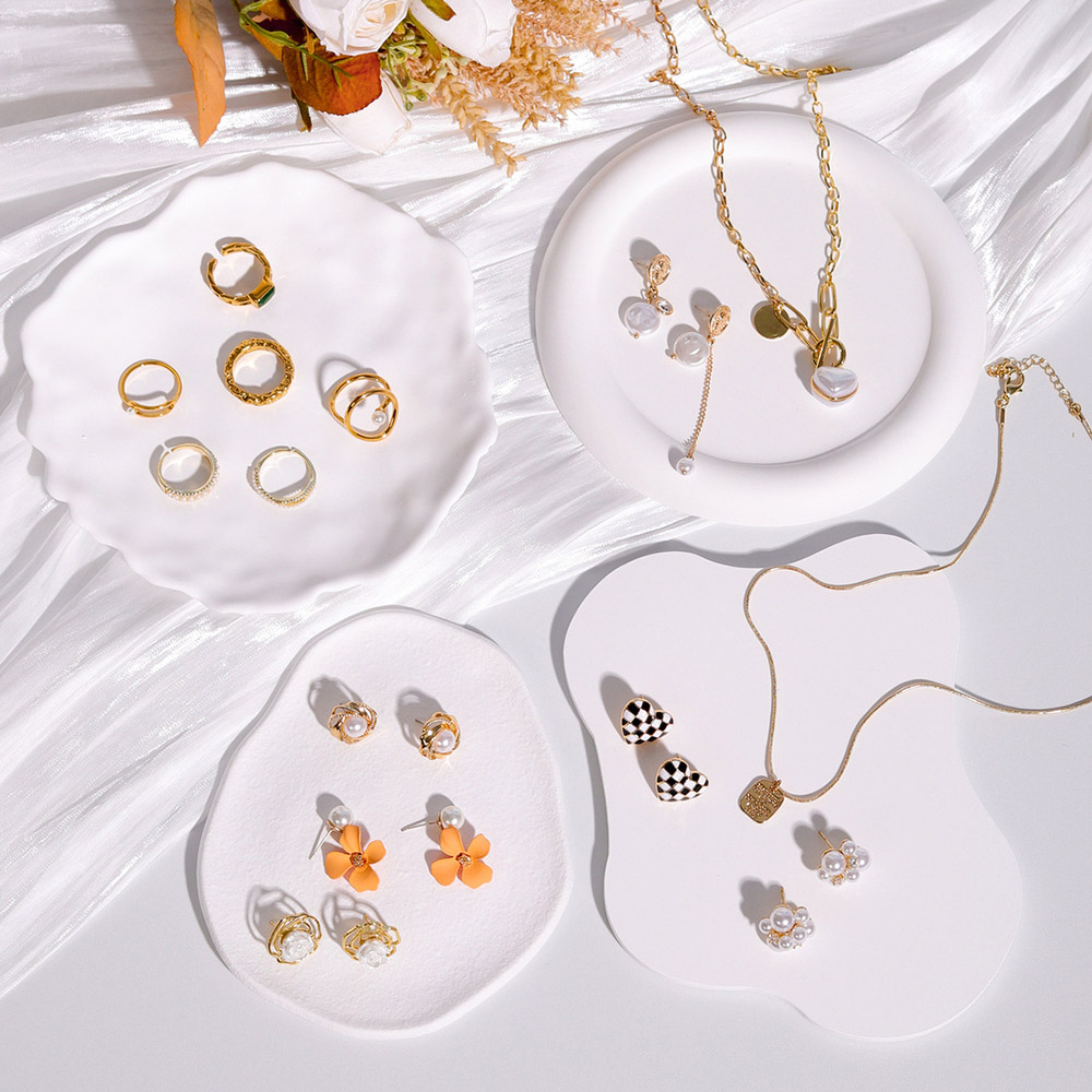 1733991745 thumbnail